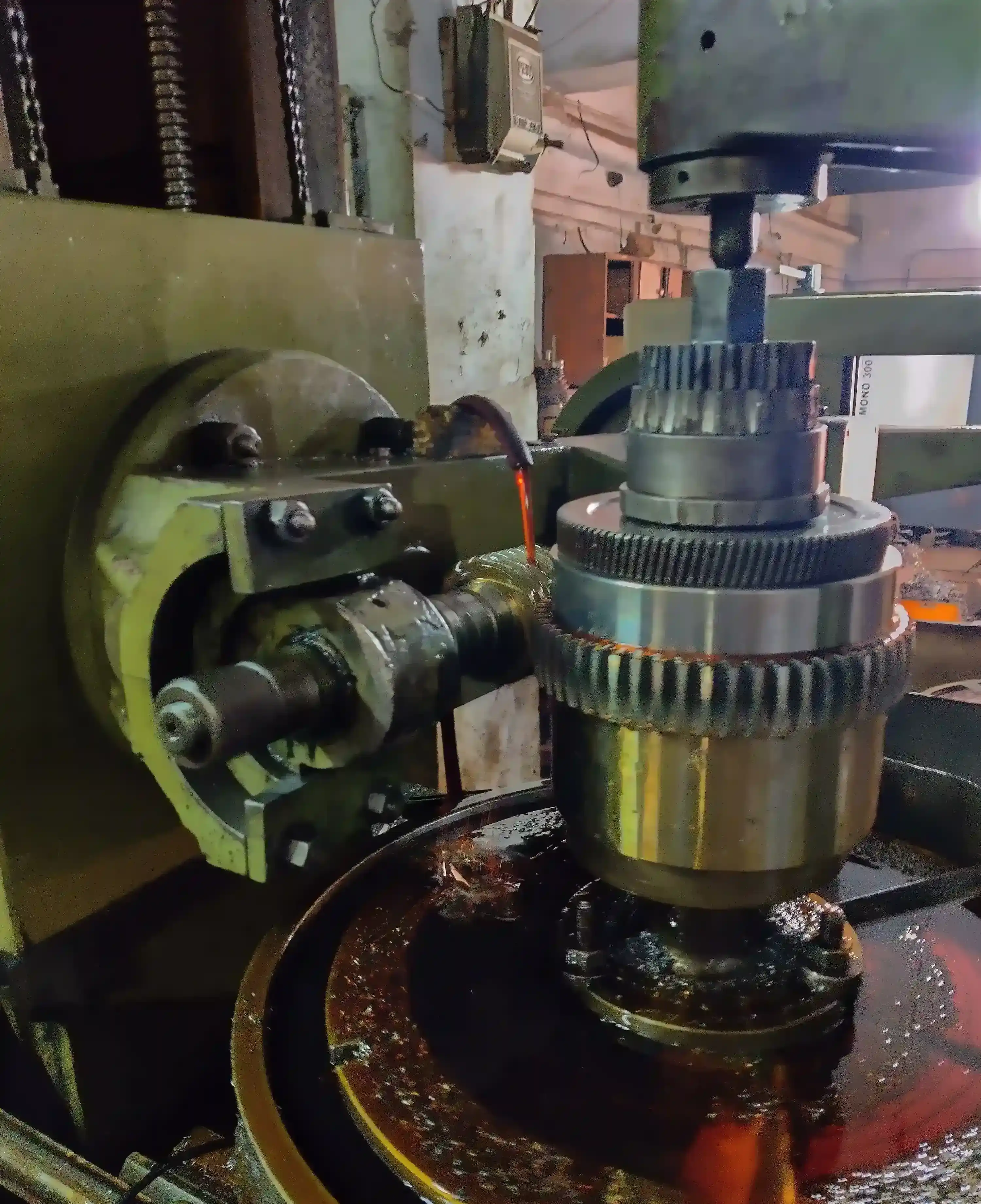 milling machine working